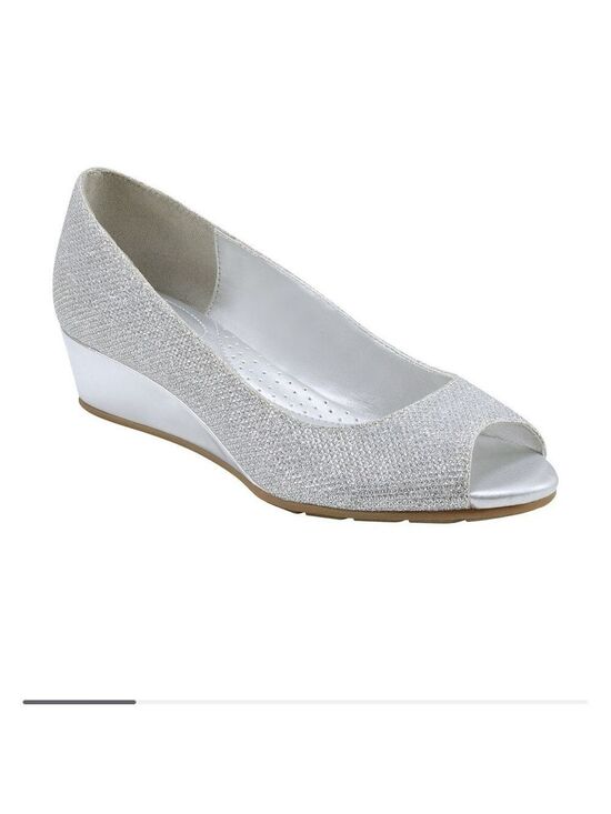 Bandolino Shoes - Bandolino Women's Candra Peep Toe Wedge Dress Pumps 8M Silver